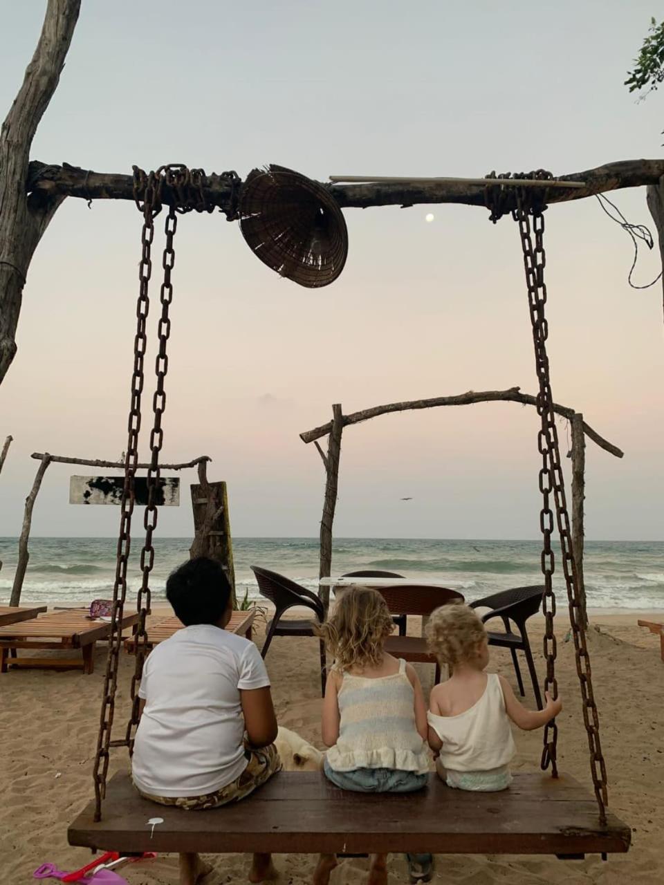 Nilaveli Sheen Coast Trincomalee Εξωτερικό φωτογραφία